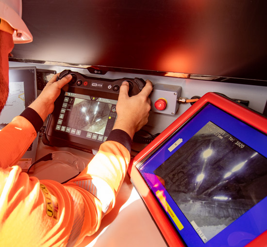 CCTV side image monitor